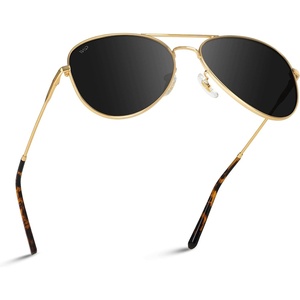 image:imageWearMe Pro  Polarized Pilot Style Classic Aviator SunglassesGold  Black